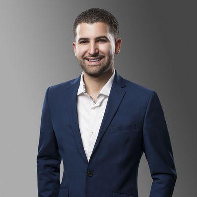 Lorenzo Lusca- Keller William's Realty The Lakes