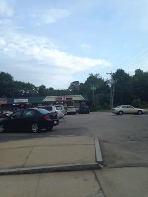 Franklin 7-Eleven - 20 West Central Street / Route 140, Franklin                Storefront