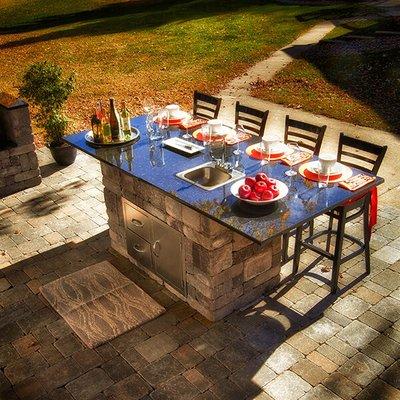 Outdoor Kitchen