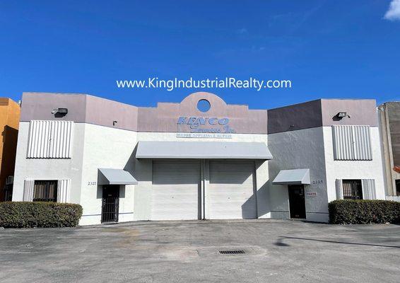 KING INDUSTRIAL REALTY Exclusive Listing 5,120 SF Hialeah Warehouse SOLD