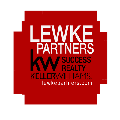 #1 McHenry County Real Estate Team, Lewke Partners. Contact Heidi Lachel