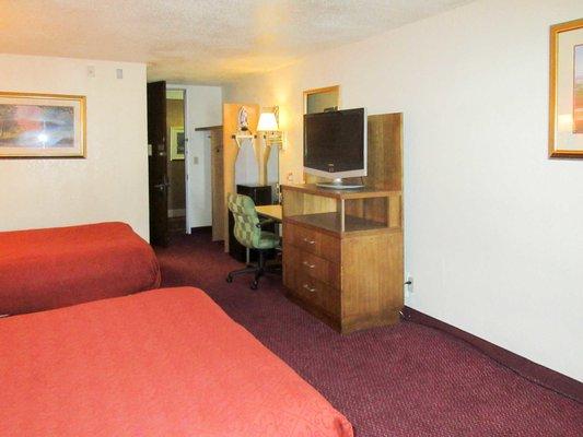 Rodeway Inn & Suites