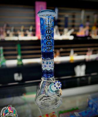 Big Yellow Smoke Shop - Altamonte Springs  Water Pipes, Blown Glass, Bongs, Cheech