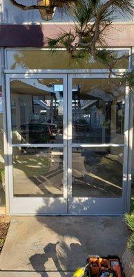 Commercial storefront doors new installation or repair