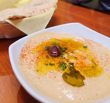 Hummus