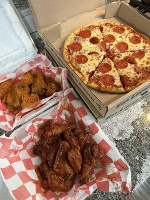 Pizza & wings