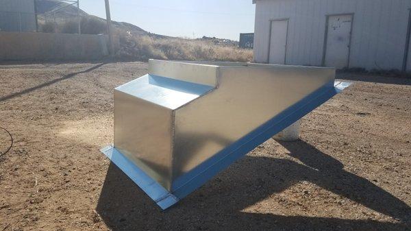 Custom situation roof top unit stand