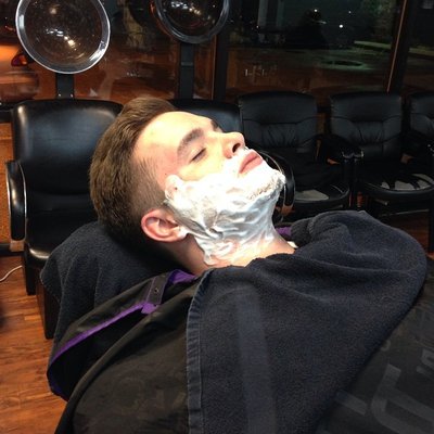 Straight Razor face shave