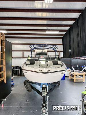 2020 Yamaha 242SE Limited in for a full detail before ceramic coating and polishing with ceramic pro Marine coatings