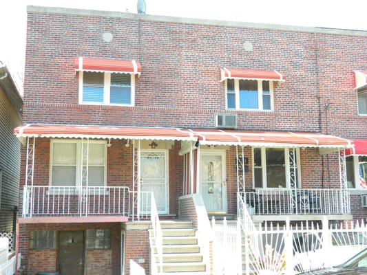 For Sale
1 Fam. Semi-detached
2763 Fenton Ave.
Bronx, N.Y 10469