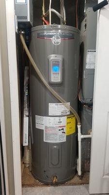 A new water heater is like nothing else, as long as it's installed properly! Call Baltimore Water Heater Guys for your water heater replacem