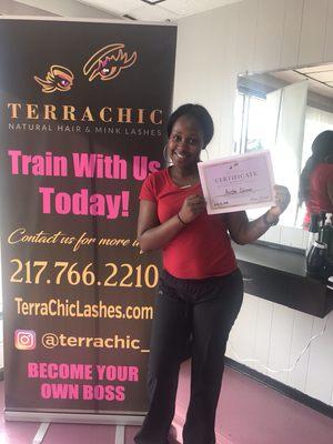 Student from TerraChic Lash Training