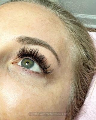 Powder brows and volume lashes