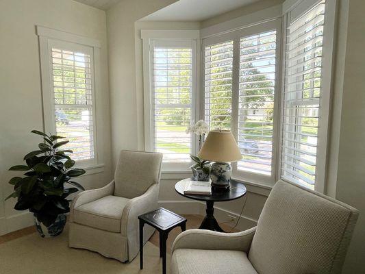 Hunter Douglas newstyle hybrid shutters