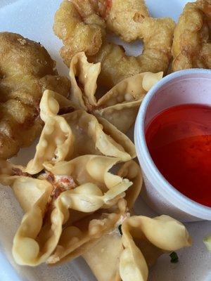 Follow me @kriseats2 on Instagram for more pictures Crab Meat Rangoon