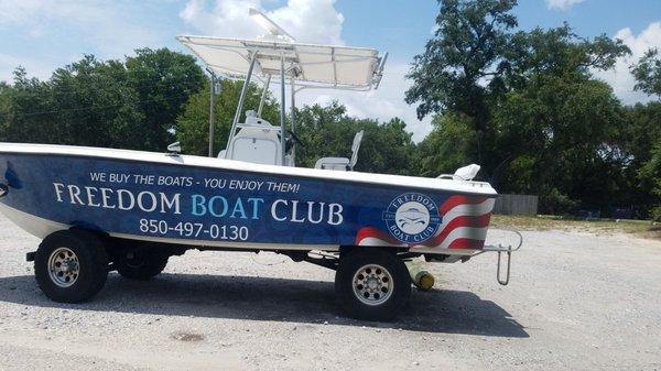 We're here to check out the boat club, maybe we'll sell our boat and let these guys deal wirg the headaches :-)