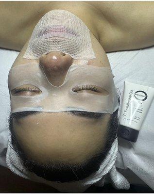 Pevonia eye mask treatment.