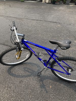 I brought my old bike in for some much needed repair.  Bikeland replaced the brakes , seat and shifters, cleaned the rust. It's like new.