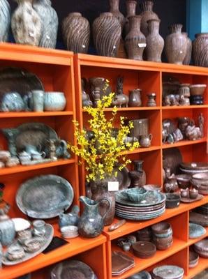 PETER'S POTTERY @ PINE CONE