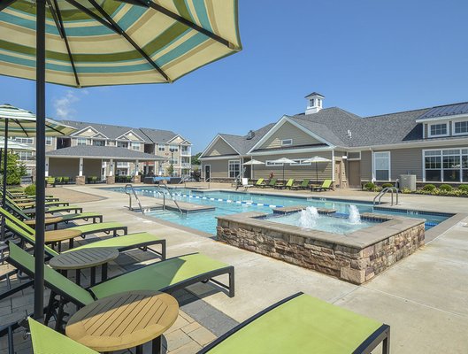 Fountain and Sundeck