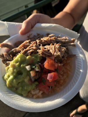 An ono carnitas bowl from the concession stand.