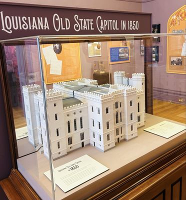 A model of the old state capitol