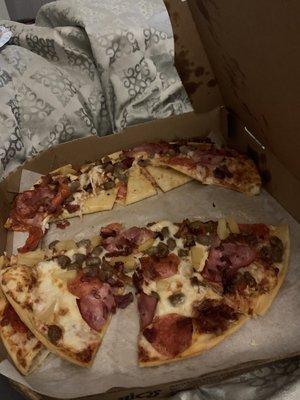 A disgrace to pizza lovers