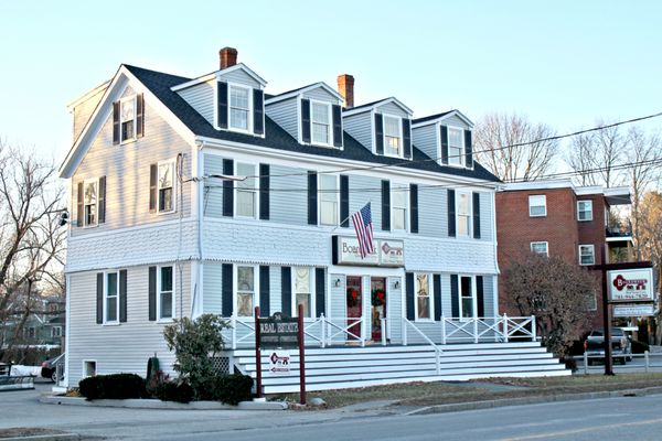 348 Main Street Reading, MA 01867