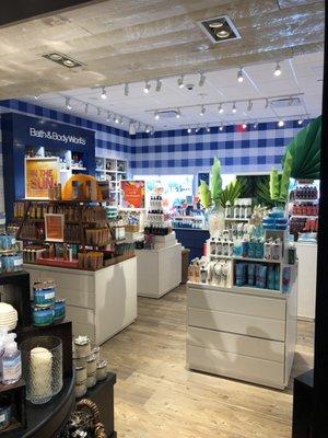 Bath & Body Works