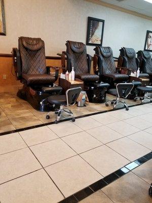 Several pedicure stations. There are a total of 7 adult stations.