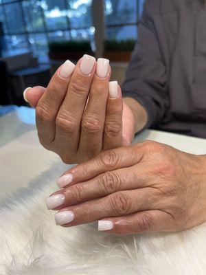 Natural nails overlay