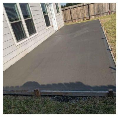 New concrete patio