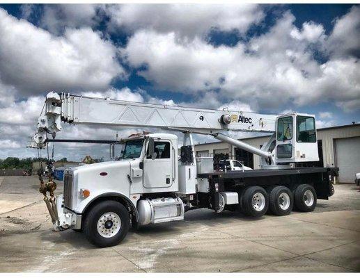 Crane Truck