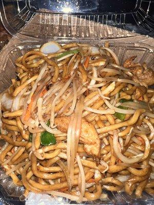 Chicken chow mein. Delish!