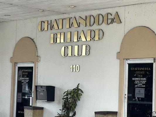 The entrance to the Chattanooga Billiard Club