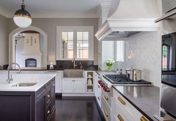 Form meets function in this traditional kitchen in a Beautiful Bethesda cutom home. Photo by John Cole