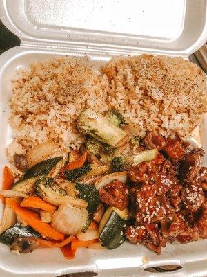 Teriyaki Steak with veggies & fried rice