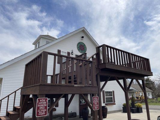 Stopping to buy Rhubarb Wine!