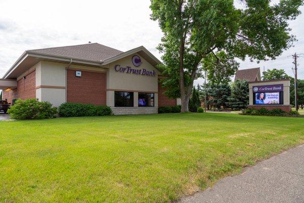 Exterior view of Blaine, MN CorTrust Bank location