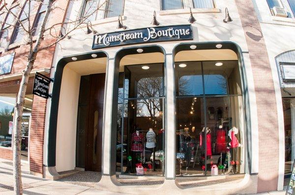 Looking for our Boutique?  We are located next to Buzz Salon and across from the Rueb'N'Stein Restaurant.