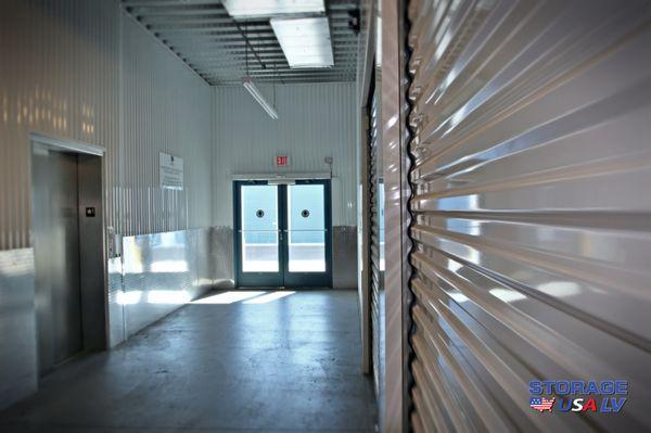 Call us to know more about our offers and specials! www.storageusalv.com 702.410.5400