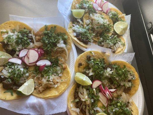 tacos de todo barbacoa tripa cabeza chicharrón trompo fajita pollo