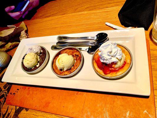 Pizookie Trio