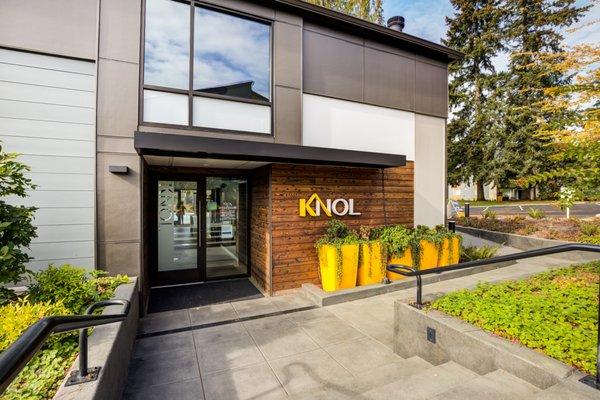 KNOL Apartments