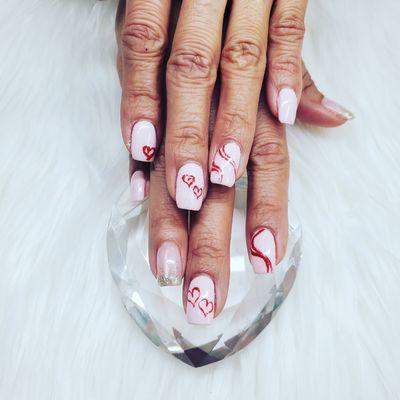 Love pink nails and red hearts