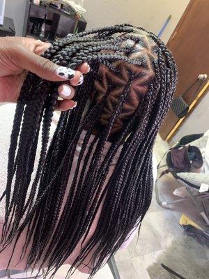 Triangle Part Knotless Braids