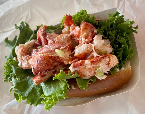 Lobster roll