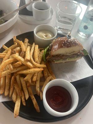 truffle burger w/ fries