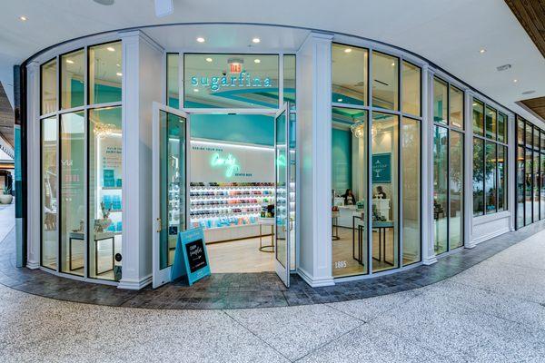 Sugarfina, Century City - Edge Lit Letters on Glass & Branded Interior