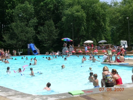 Lochmere Swim & Tennis Club